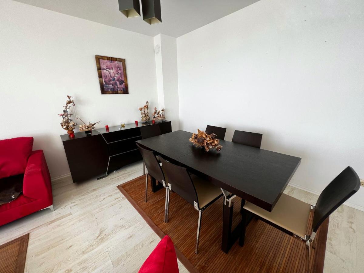 Modern Beachfront Apartment With Pool Ravda Exteriör bild